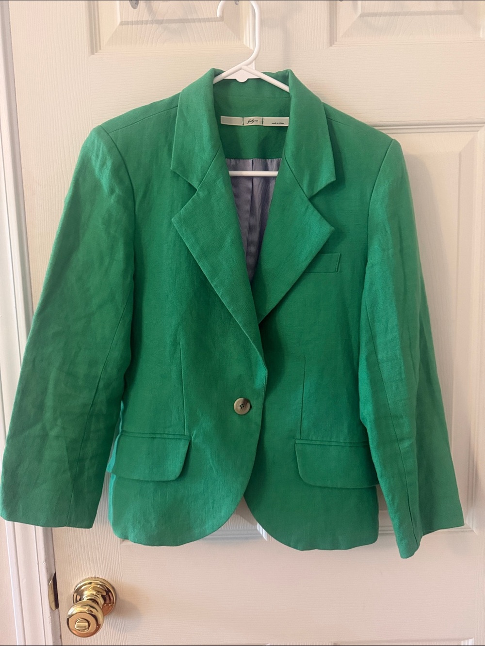 Women’s Green Single-Button Linen Blazer - Picture 2 of 9